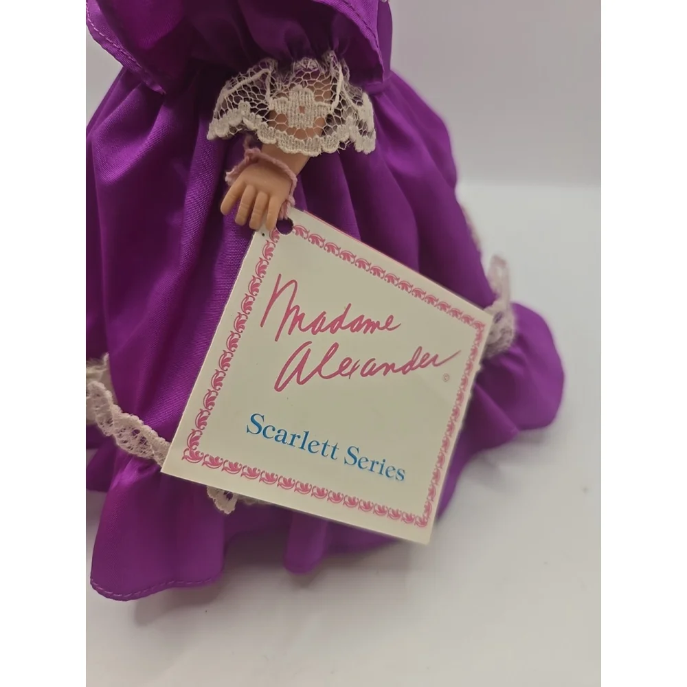 1990 Vintage Madame Alexander 8” Scarlett Series‎ Doll Melanie 627 w/Tag and Box